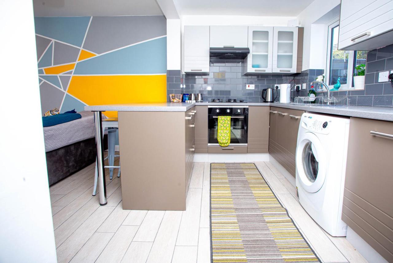 Oasis Place Northampton Extérieur photo