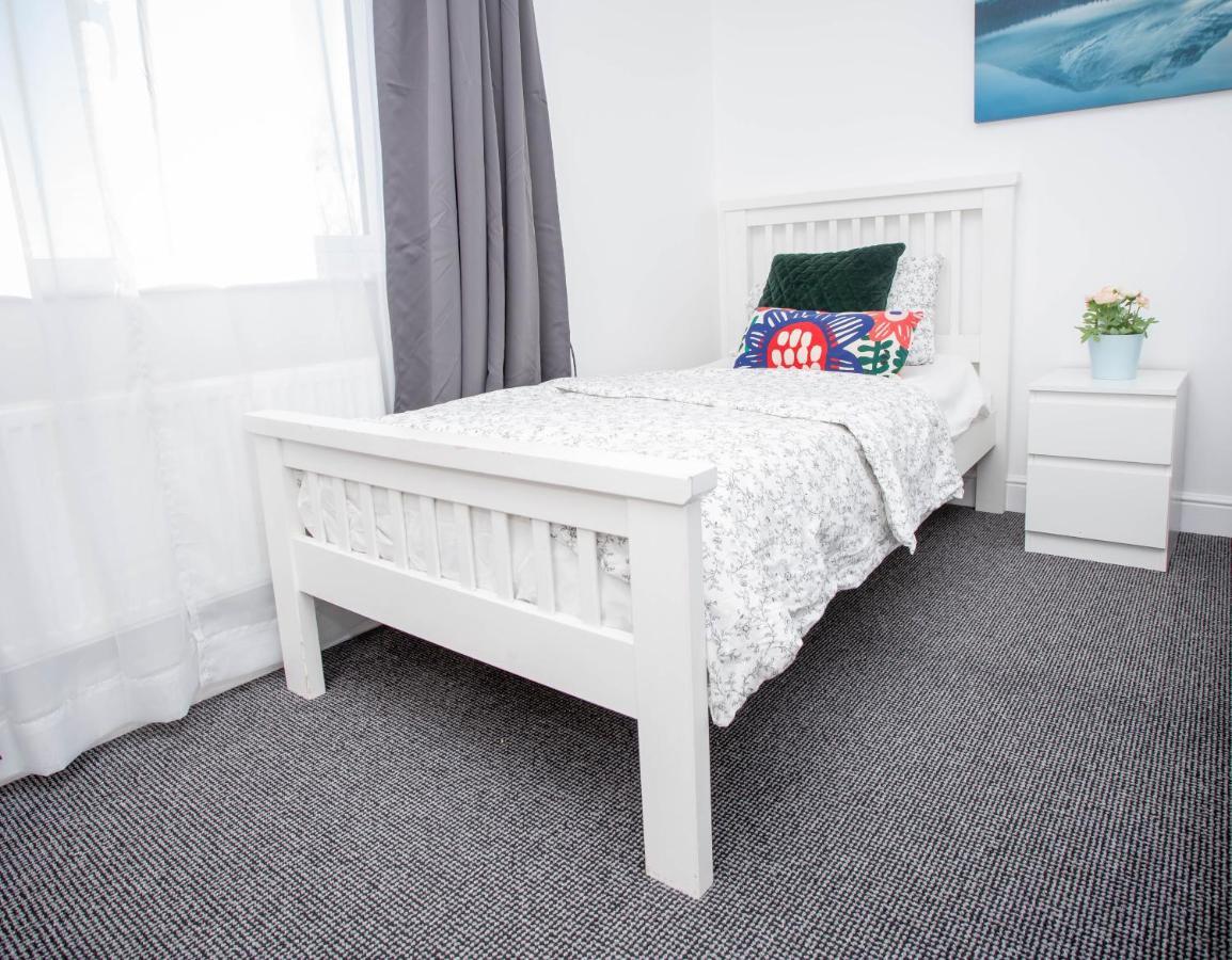 Oasis Place Northampton Extérieur photo