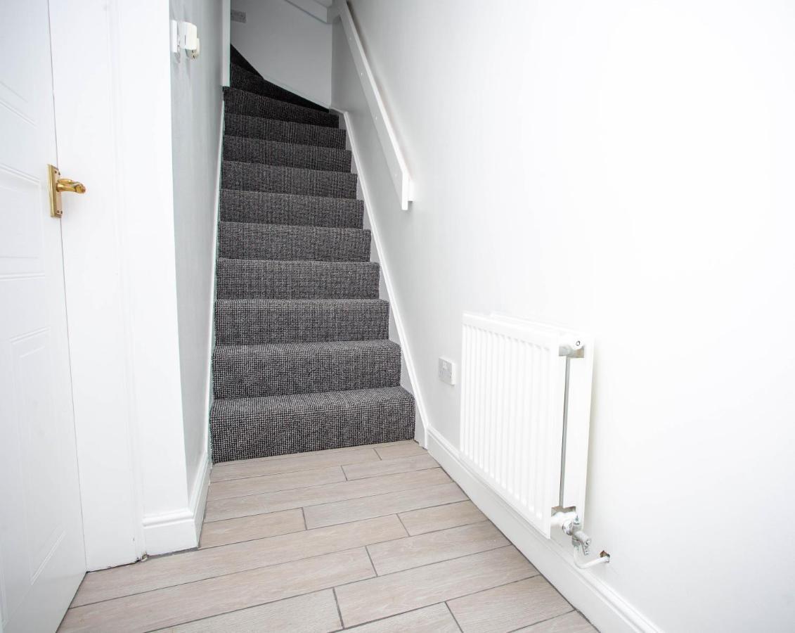 Oasis Place Northampton Extérieur photo